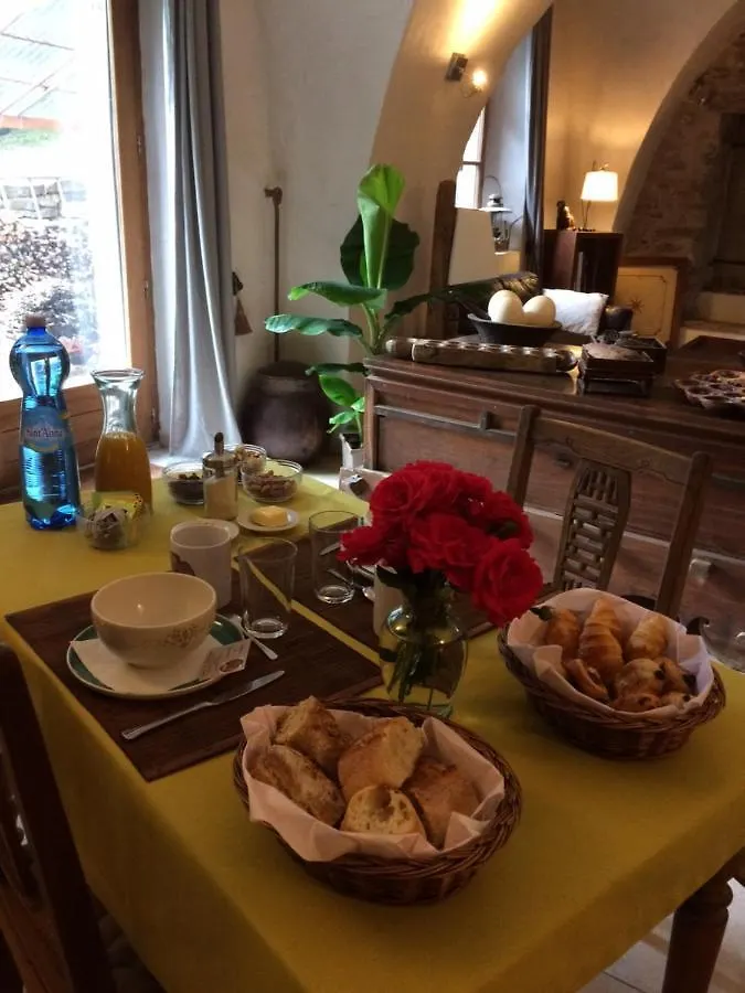 Bed and Breakfast Le Val d'Ailleurs à Jausiers 2*,