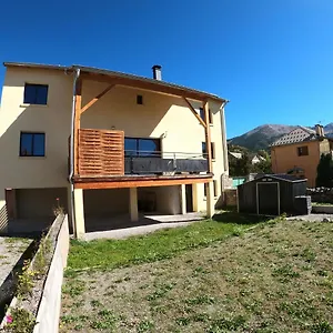 Maison Neuve Proche De Barcelonnette Hébergement de vacances