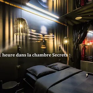  Liebeshotel Avec Nuit Insolite Au Dandy Et Jacuzzi Privatise (adults Only) Frankreich
