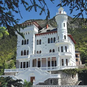 Résidence Château Des Magnans By Nevesol Appart hôtel