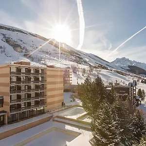 maeva-les-deux-alpes.hotels-rhonealpes.com/