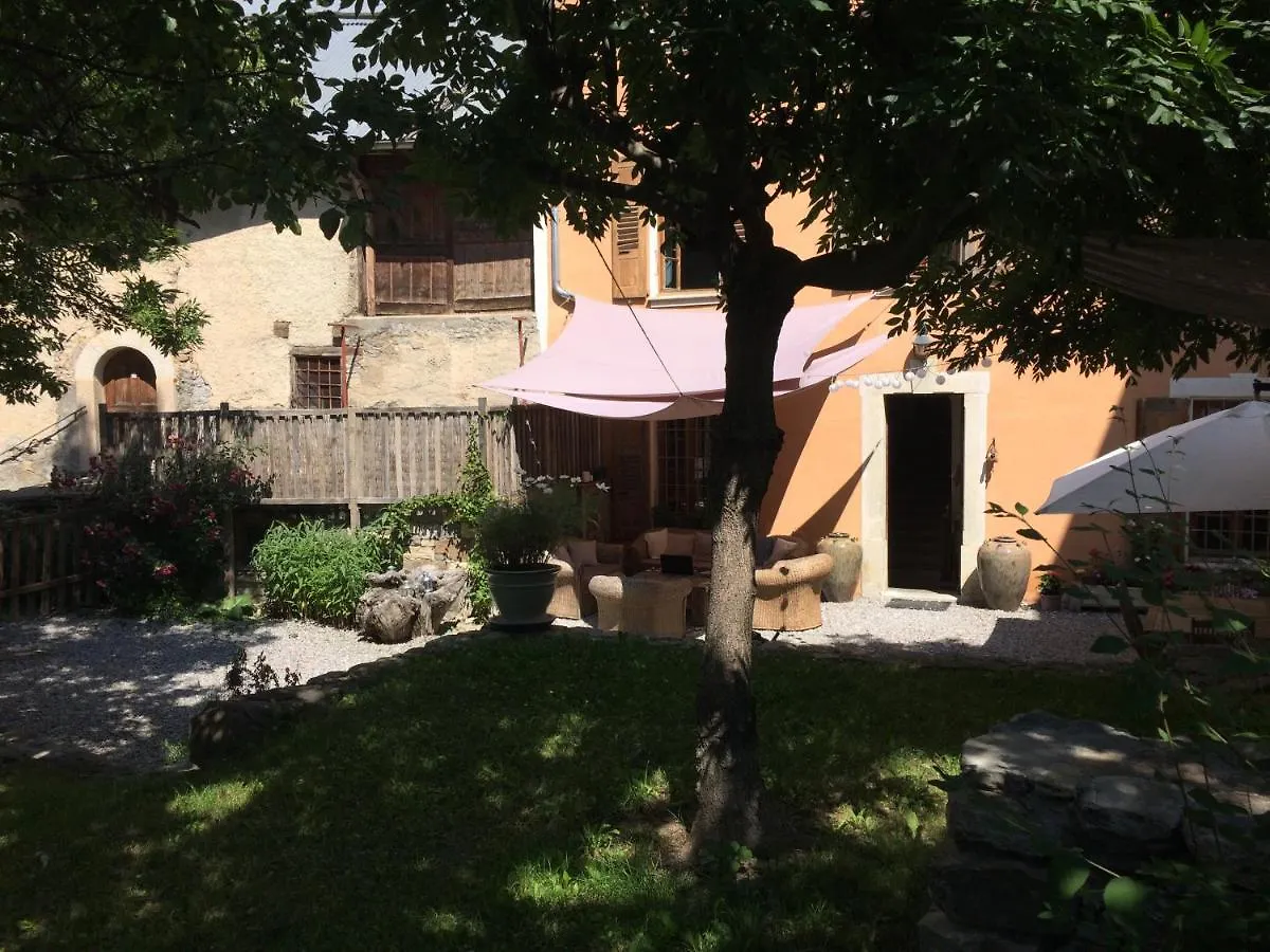 Bed and Breakfast Le Val D'Ailleurs Jausiers Bed & Breakfast