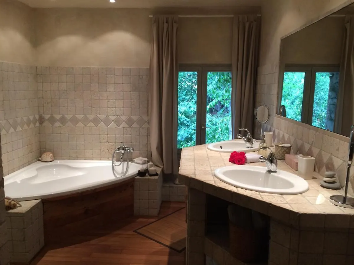 Bed and Breakfast Le Val D'Ailleurs Jausiers 2*,  Francia